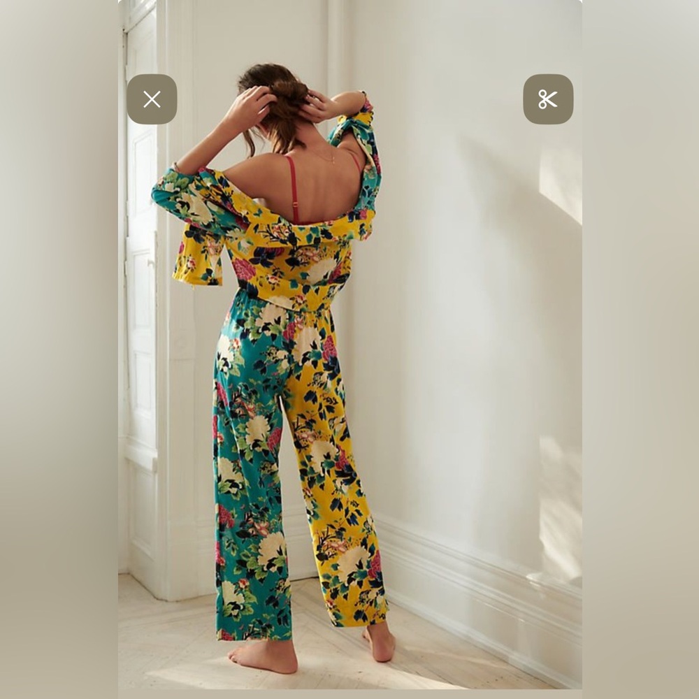 New🌟Anthropologie- Sweet Dreams Chartreuse Floral Lounge Set - Picture 2 of 8